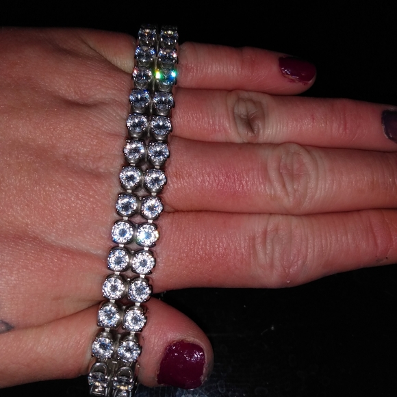 Braclet - Picture 2 of 3